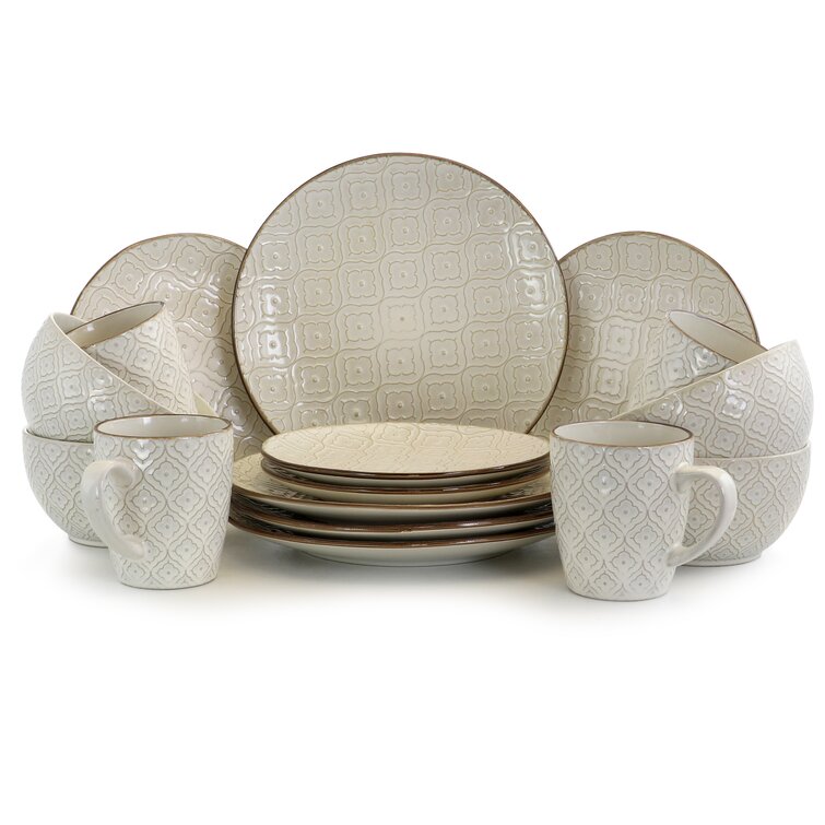 Off 2024 white dinnerware